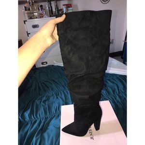 Knee-high Suede Heeled Boots